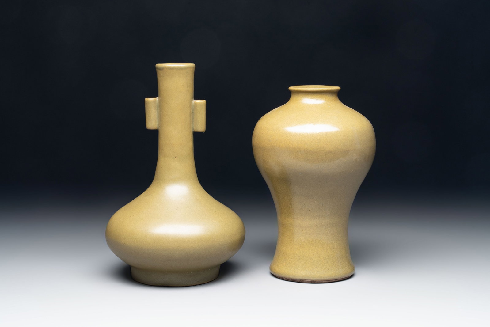 Two Chinese teadust-glazed vases, Qianlong mark, 20th C. (1 of 6)