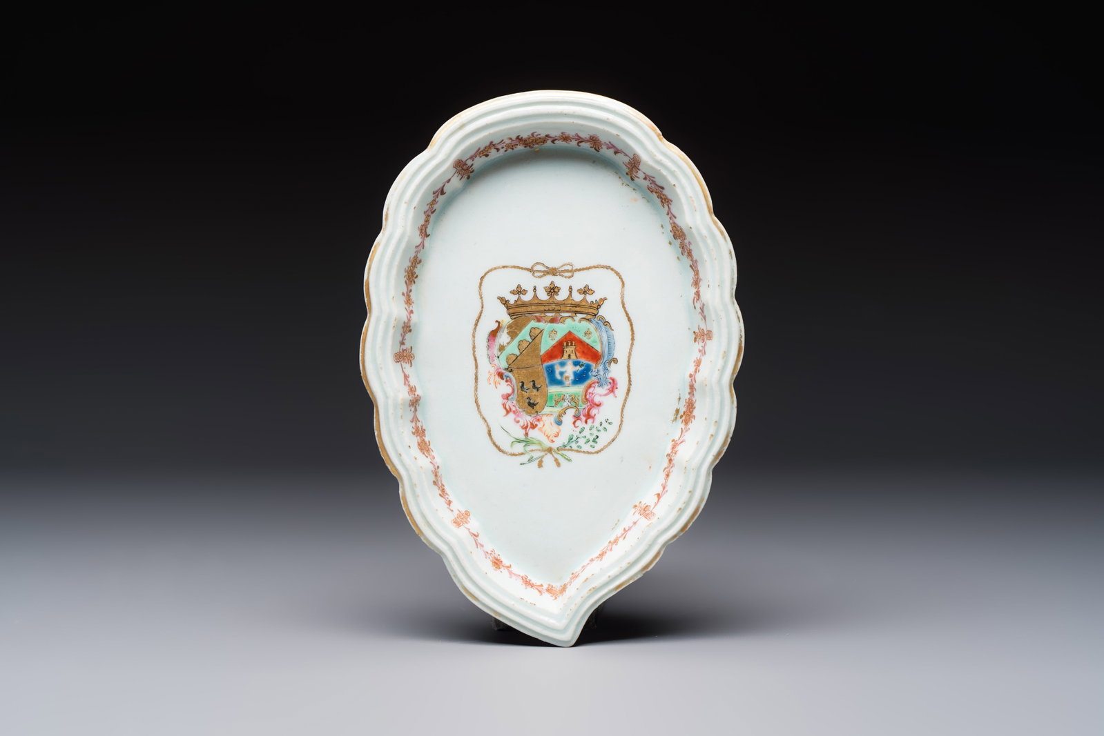 A Chinese famille rose armorial leaf-shaped dish for the Spanish market, Qianlong, ca. 1775 (1 of 2)