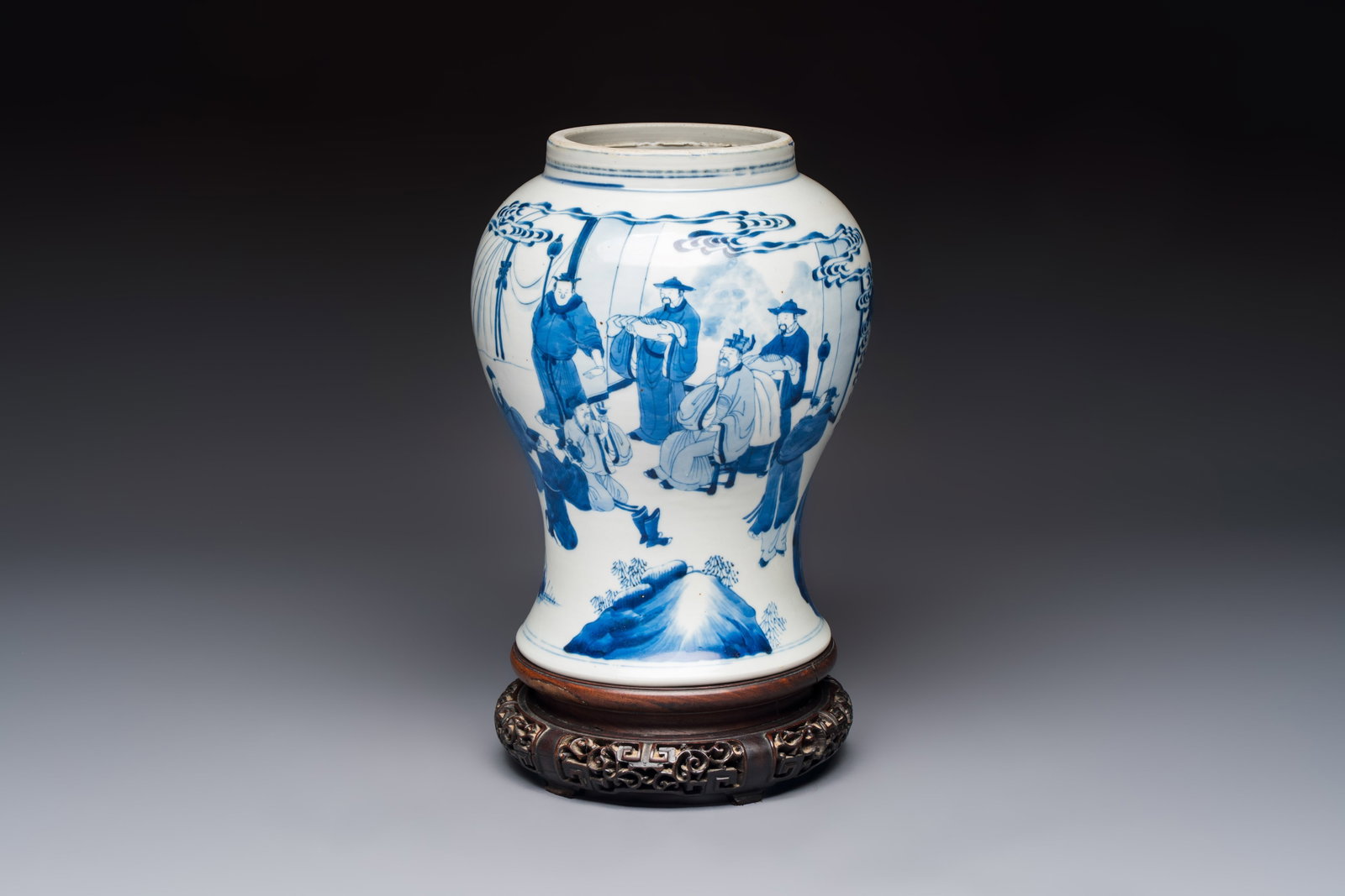 A Chinese blue and white 'Boot-swapping ceremony of Cui Rong' vase, Kangxi (1 of 9)