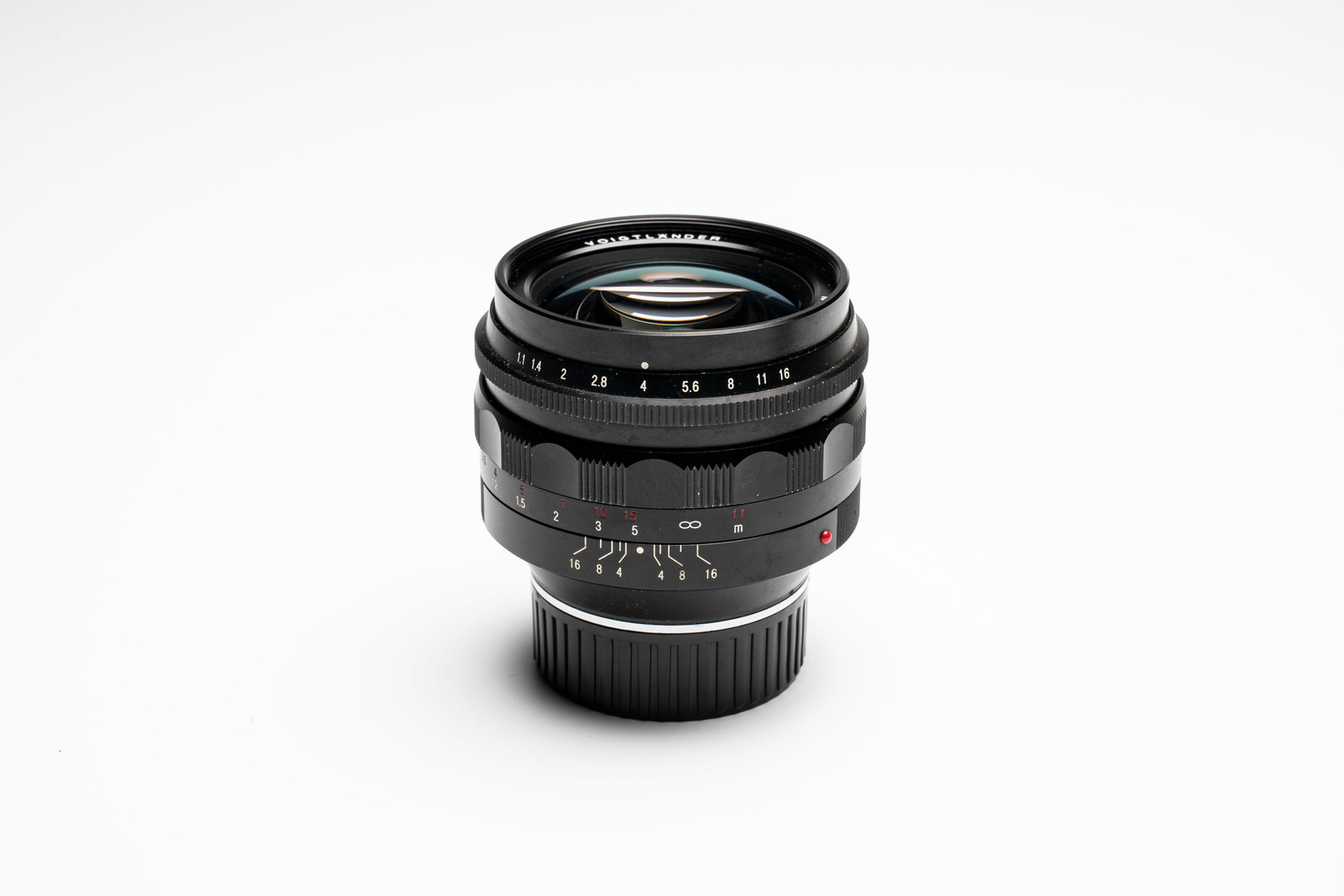 A Voigtländer Nokton 50 mm F1.1 lens and hood (1 of 9)
