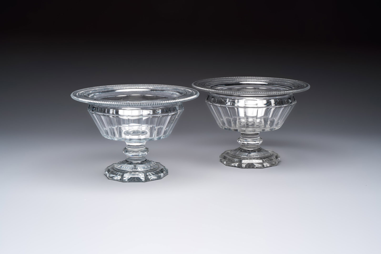 A pair of cut crystal footed bowls, 19th C. (1 of 7)