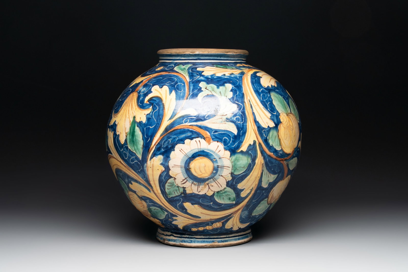 A large polychrome Italian maiolica jar, Caltagirone, 19th C. (1 of 6)