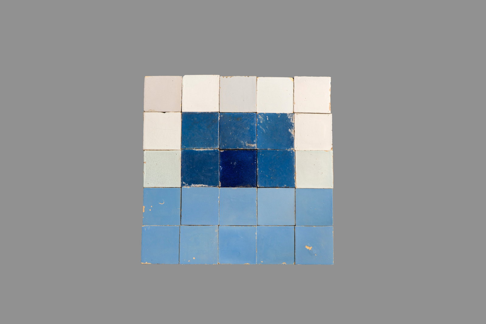 25 monochrome blue and white Dutch Delft tiles, 17/18th C. (1 of 1)