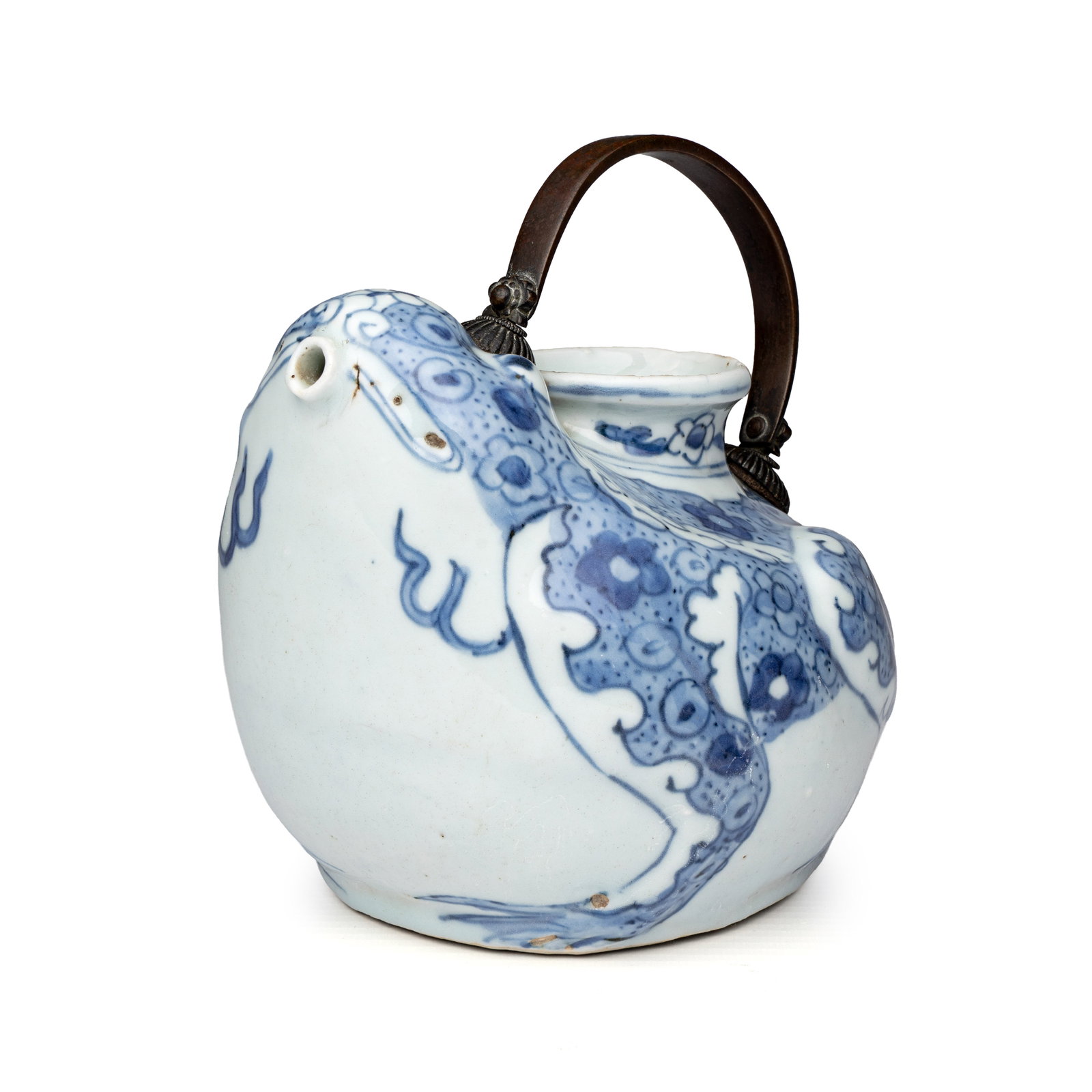 A Chinese blue and white 'Toad' ewer, Wanli (1 of 12)