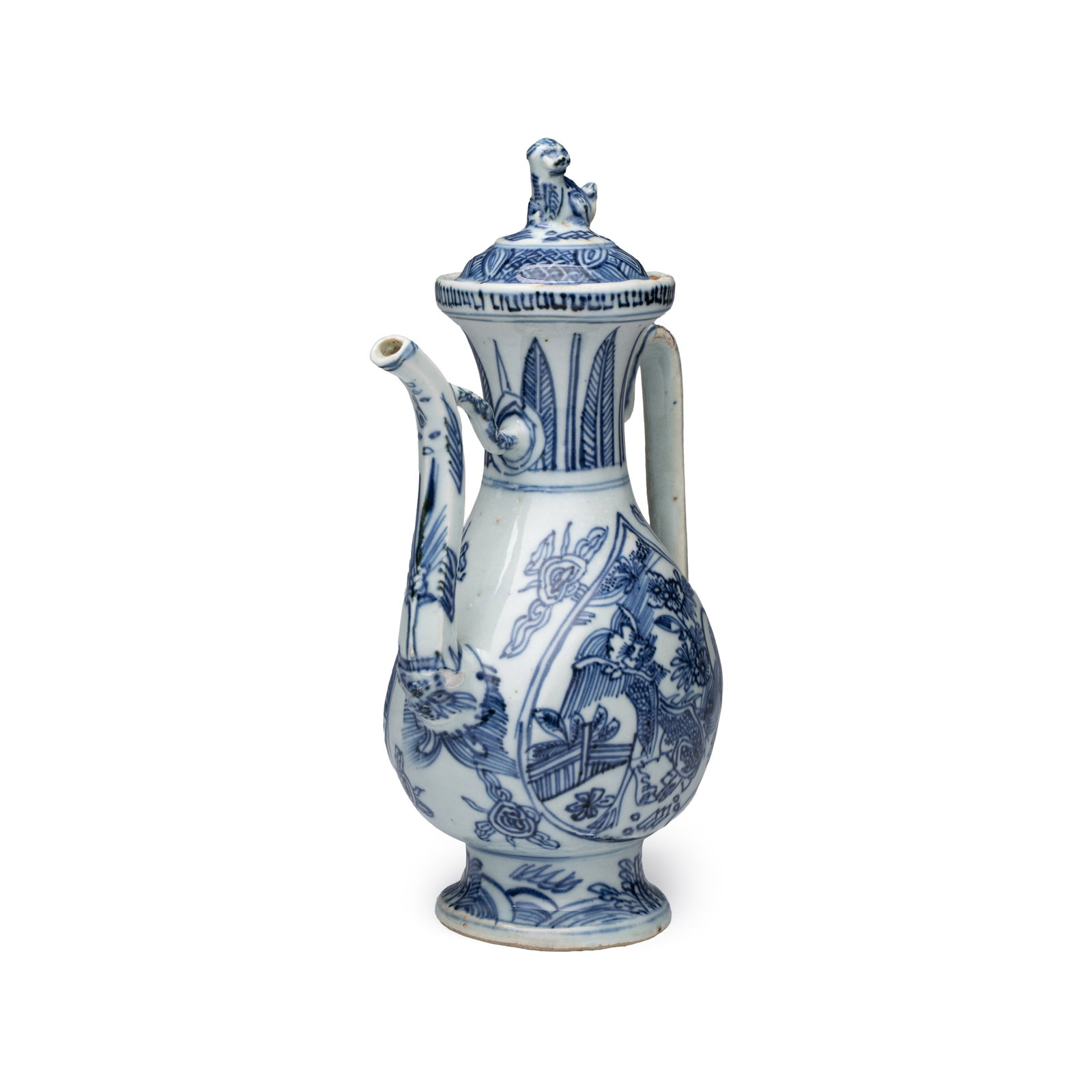 A Chinese blue and white ewer and cover, Wanli (1 of 9)