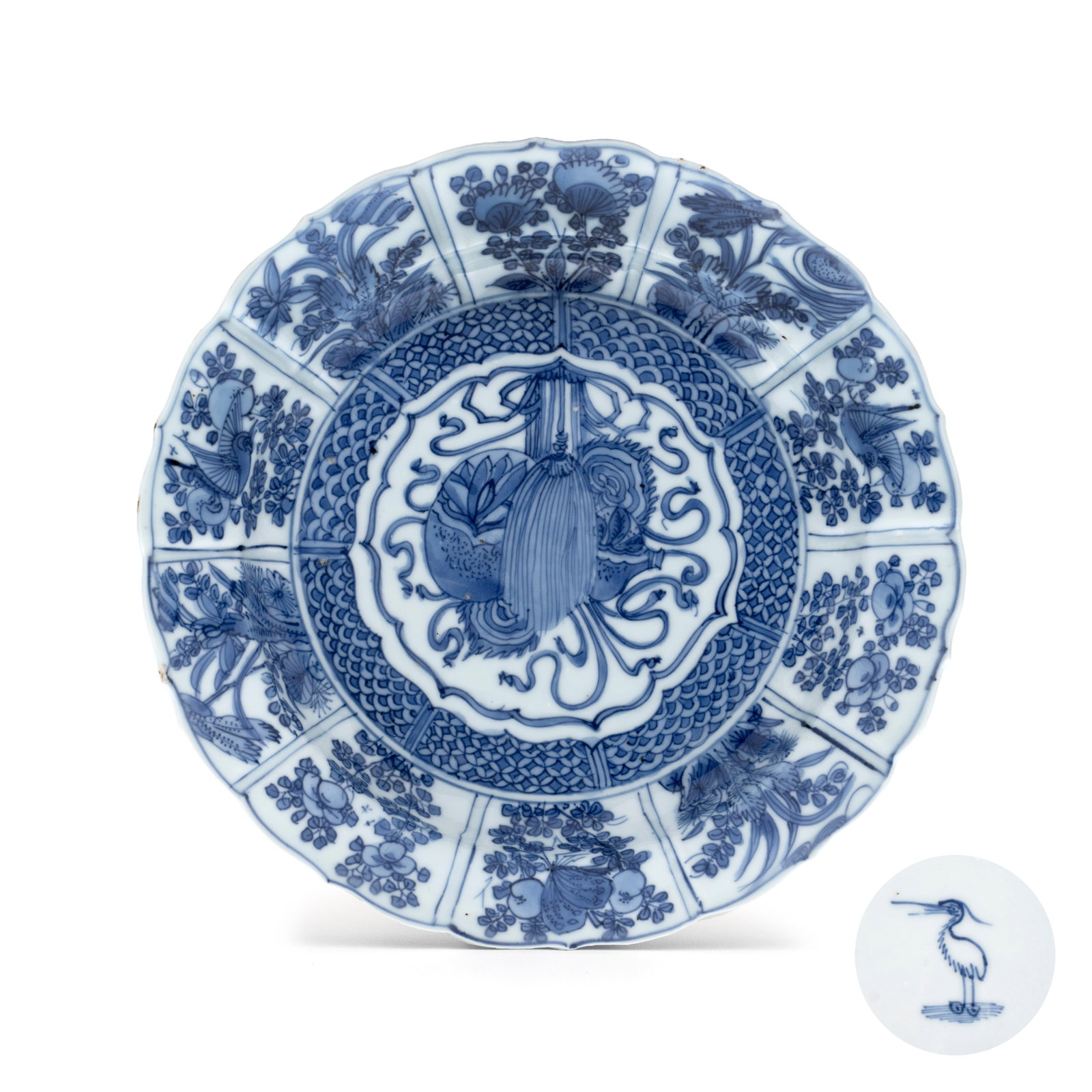 A Chinese blue and white 'Double Gourd' plate, Egret mark, Wanli (1 of 4)