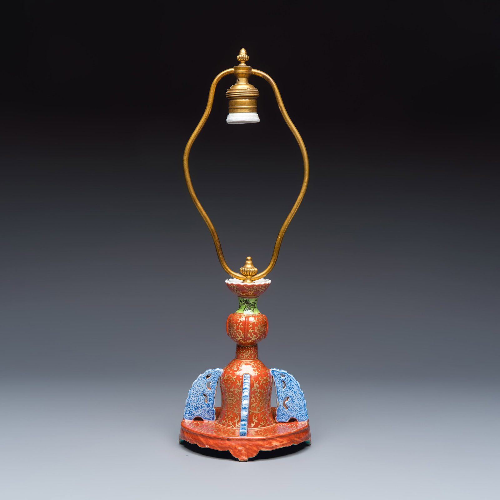 A Chinese famille rose stand, later mounted as lamp, Qianlong/Jiaqing (1 of 7)