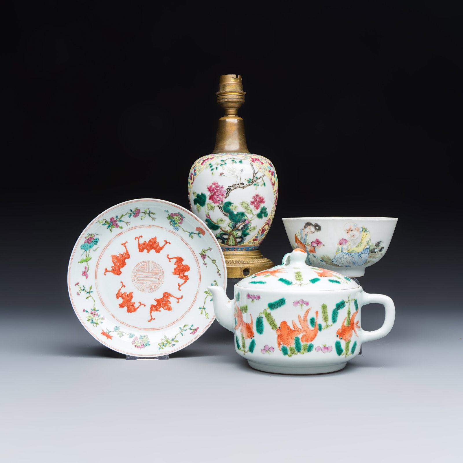 Four Chinese famille rose wares, 20th C.: Four Chinese famille rose wares, 20th C. L.: 17 cm - H.: 11 cm | the teapot, incl. cover Dia.: 15,4 cm | the dish Dia.: 11,6 cm - H.: 6 cm | the bowl H.: 21,3 cm | the jar, incl. mounts