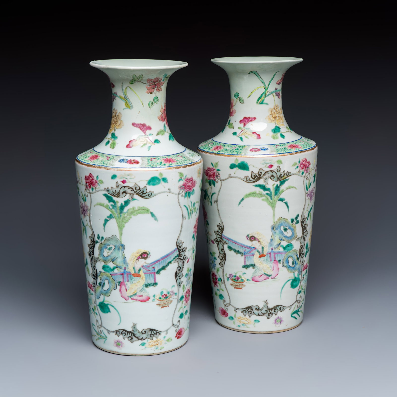 A pair of Chinese famille rose 'Court Lady in a Garden Setting' vases, 19th C. (1 of 7)