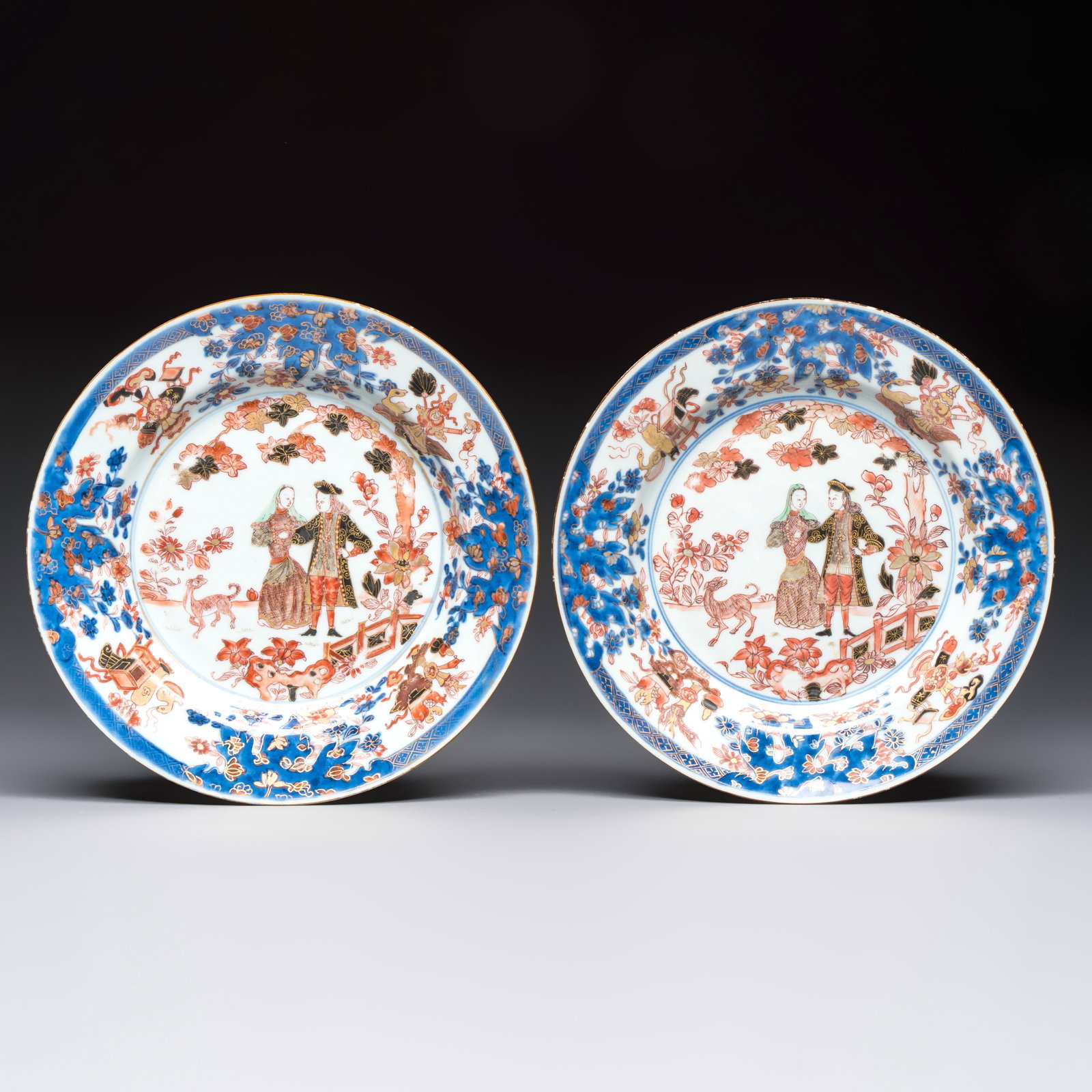 A pair of Chinese verte-Imari 'Governor Duff' plates, Yongzheng: A pair of Chinese verte-Imari 'Governor Duff' plates, Yongzheng Dia.: 23,4 cm Provenance: A South African private collection.