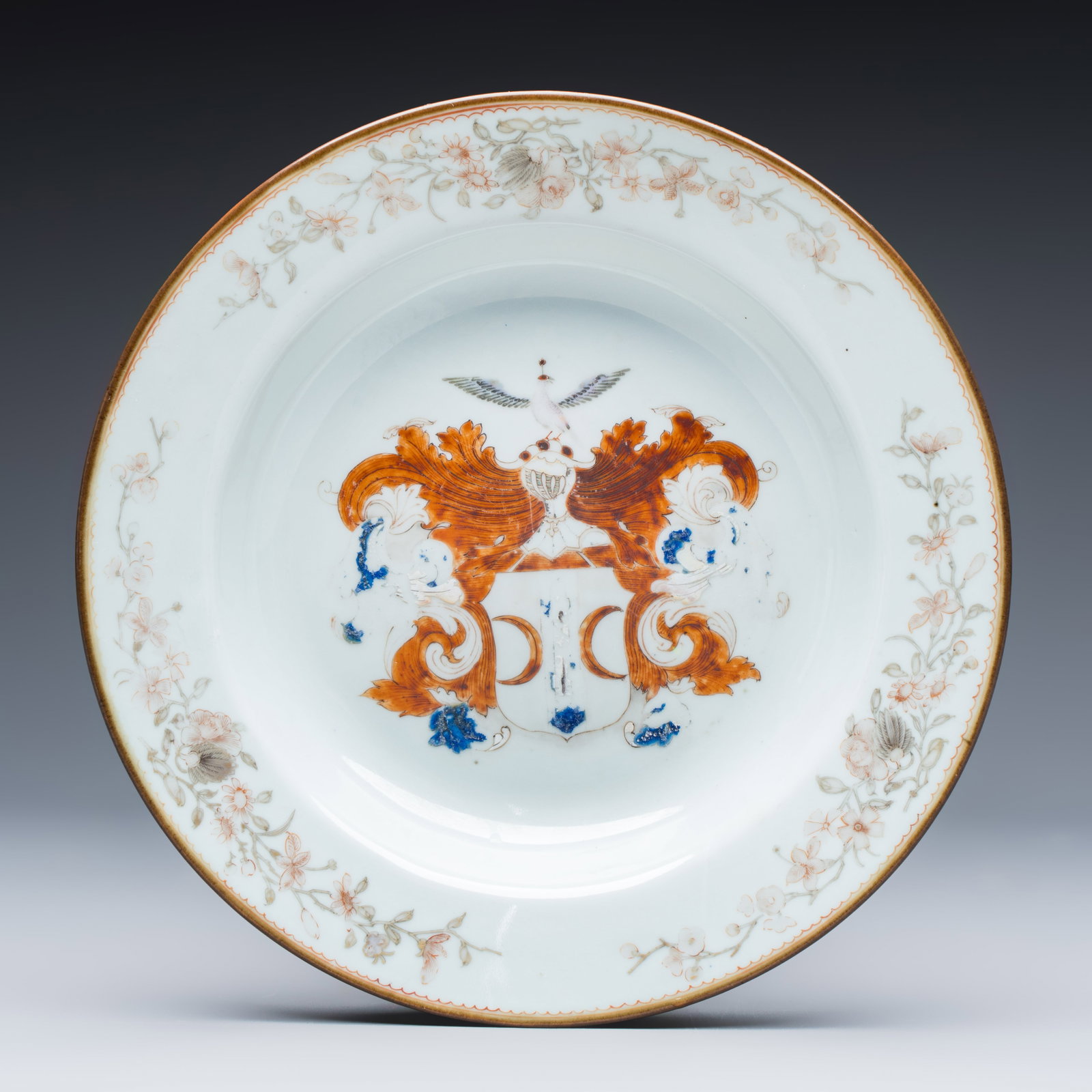 A Chinese famille rose armorial plate with the arms of Valckenier of Amsterdam for the Dutch market,: A Chinese famille rose armorial plate with the arms of Valckenier of Amsterdam for the Dutch market, Qianlong, ca. 1735–40 Dia.: 22,6 cm