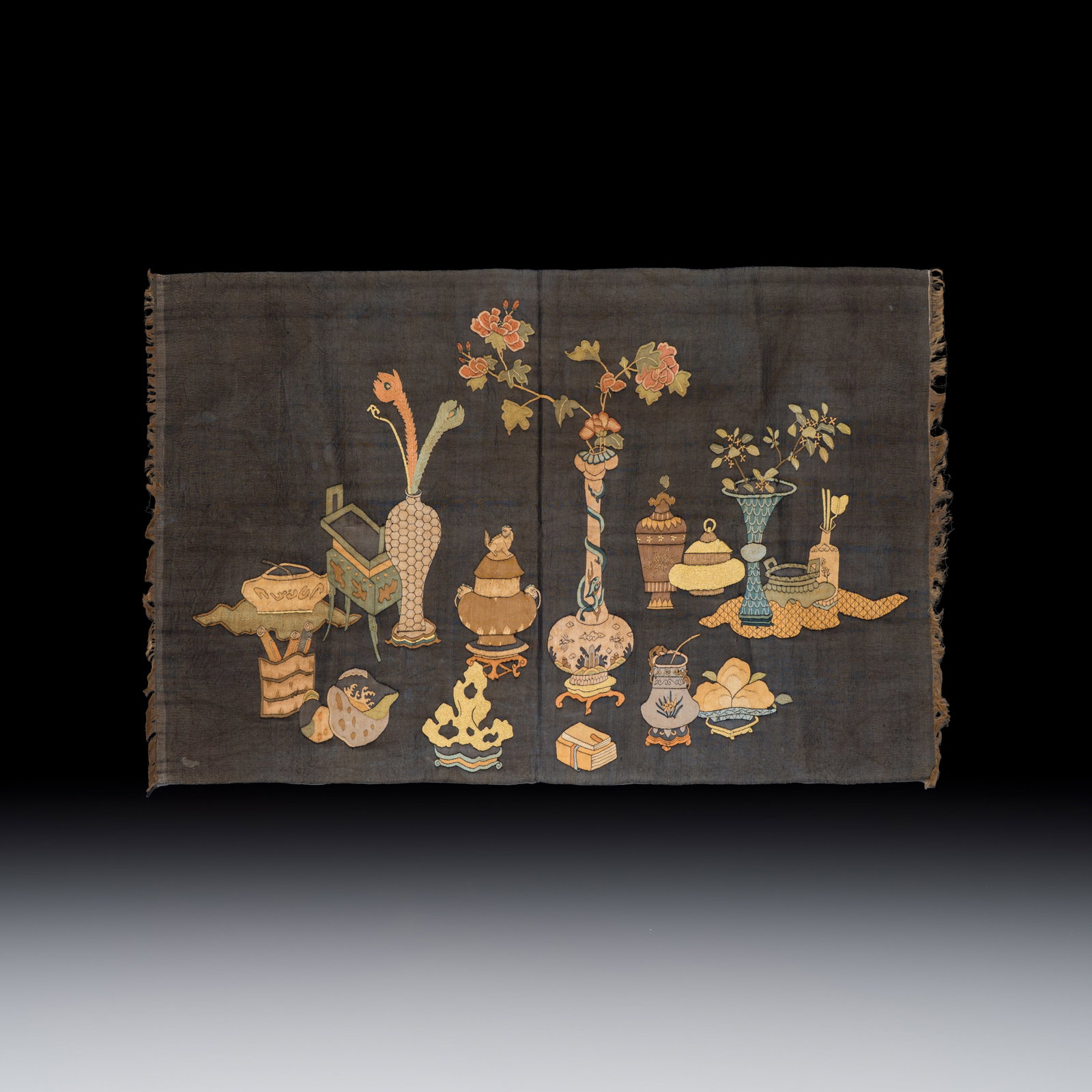 A Chinese kesi 'Antiquities' panel, 19/20th C. (1 of 2)