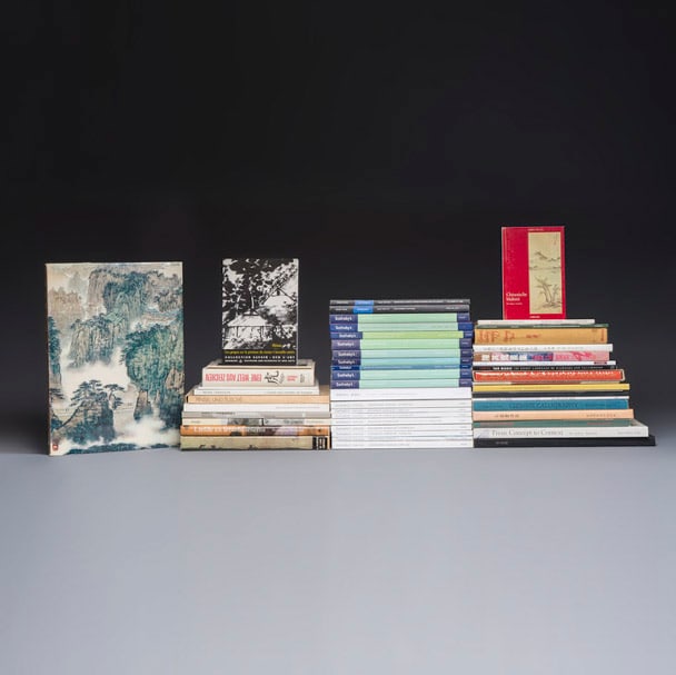 51 books and auction catalogues on Asian Art and Chinese painting and calligraphy, 1938-2016: 51 books and auction catalogues on Asian Art and Chinese painting and calligraphy, 1938-2016 Various dimensions. The books: Chinese Calligraphy: An Introduction to its Aesthetic and Technique - Chang 