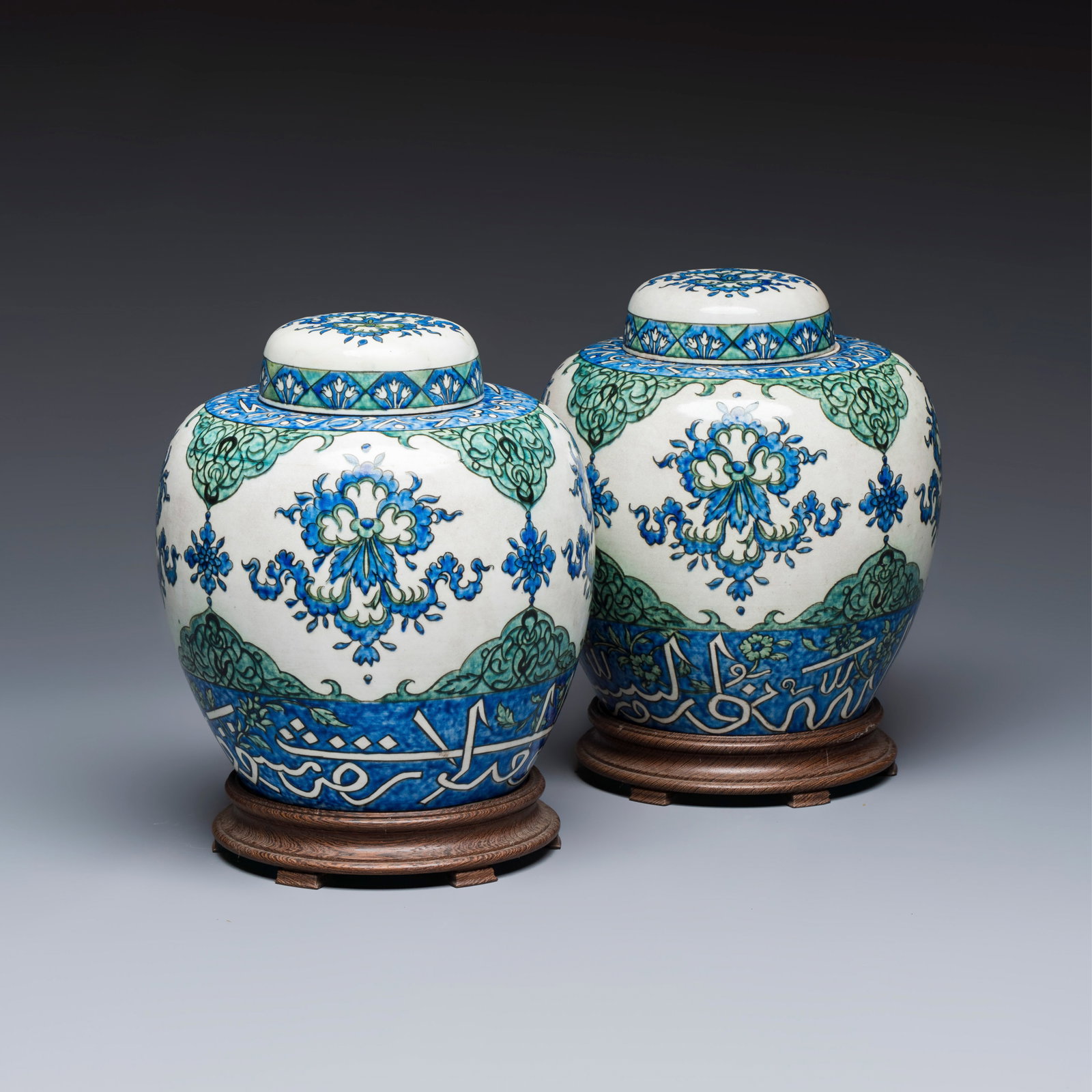 A pair of Samson Iznik-style covered vases with wooden stands, France, 19th C. (1 of 9)