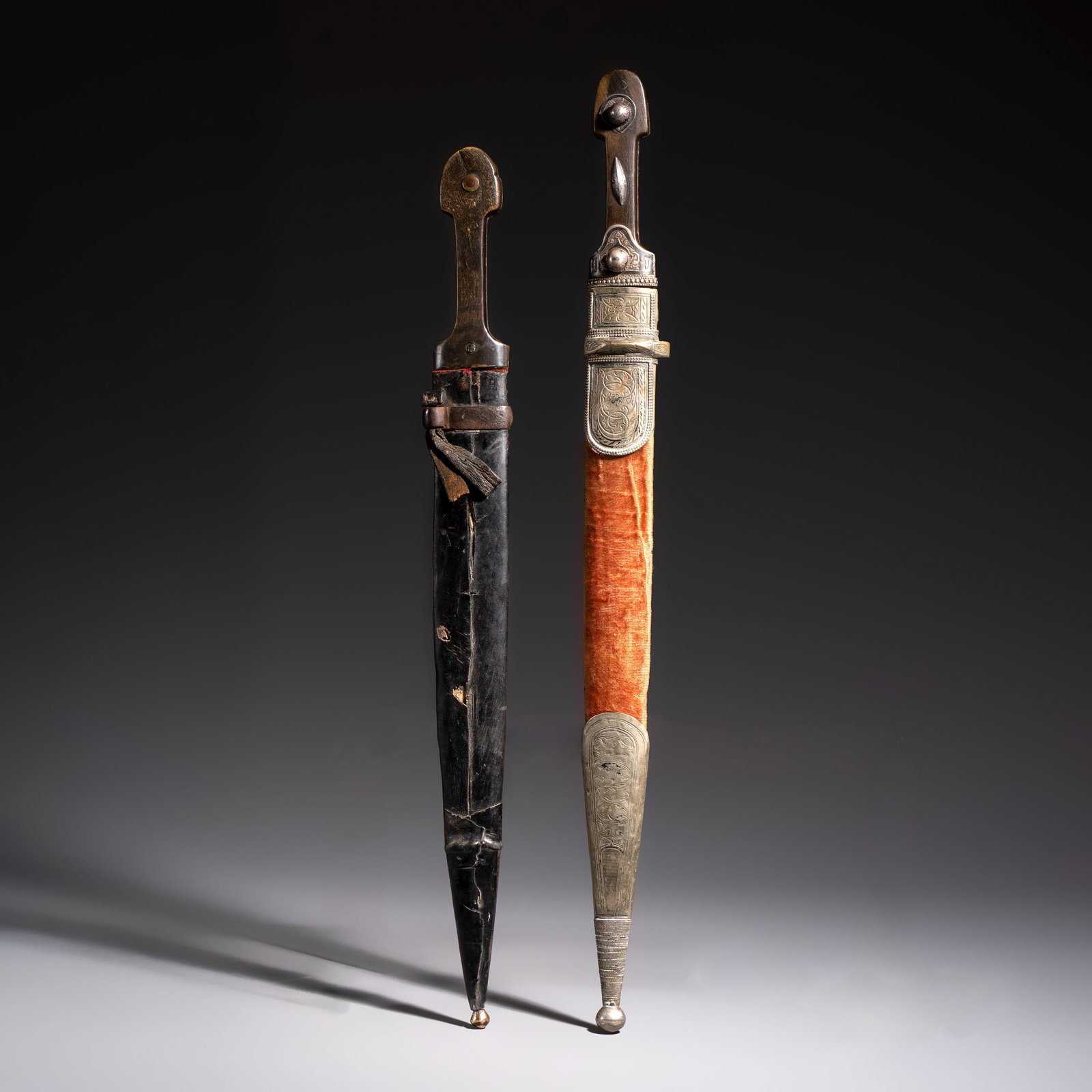 Two Caucasian Kindjal daggers with horn hilts, one with a gilt-iron-mounted leather scabbard and one (1 of 13)