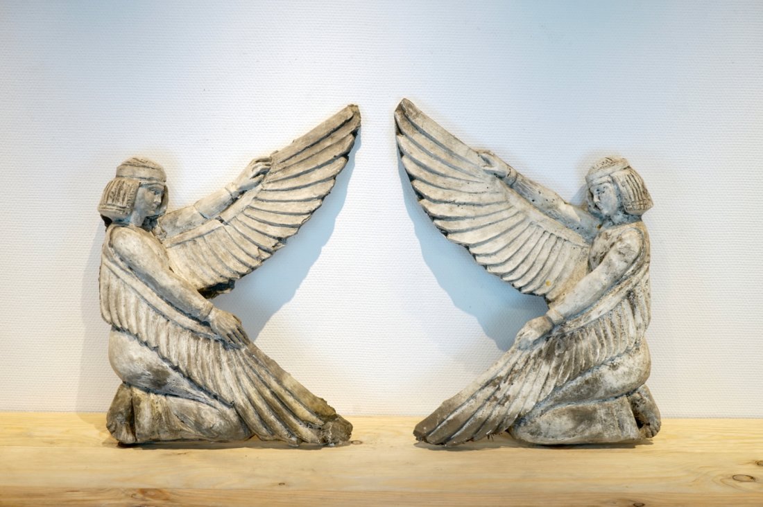 A pair of plaster casts en pendant of Isis, Egyptian: H: 65 cm Origin: The De Wispelaere workshop of important historical reproductions. More info about the workshop on our blog on our website.