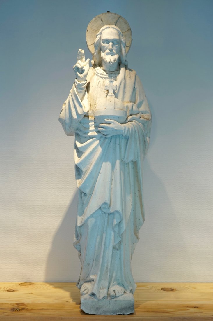 A massive 140 cm plaster cast of Christ holding the: H: 139 cm Origin: The De Wispelaere workshop of important historical reproductions. More info about the workshop on our blog on our website. <