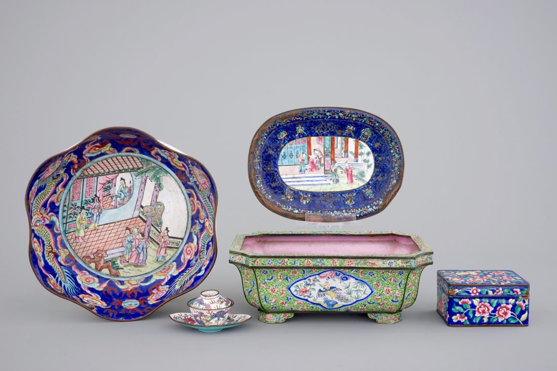 Five Chinese Canton enamal pieces, inc. a large bowl (1 of 2)