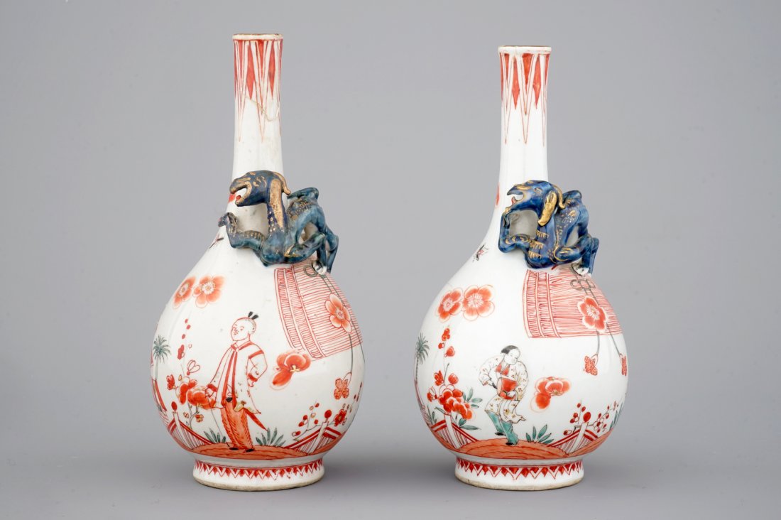 A pair of Chinese Dutch-decorated kakiemon-style bottle (1 of 8)