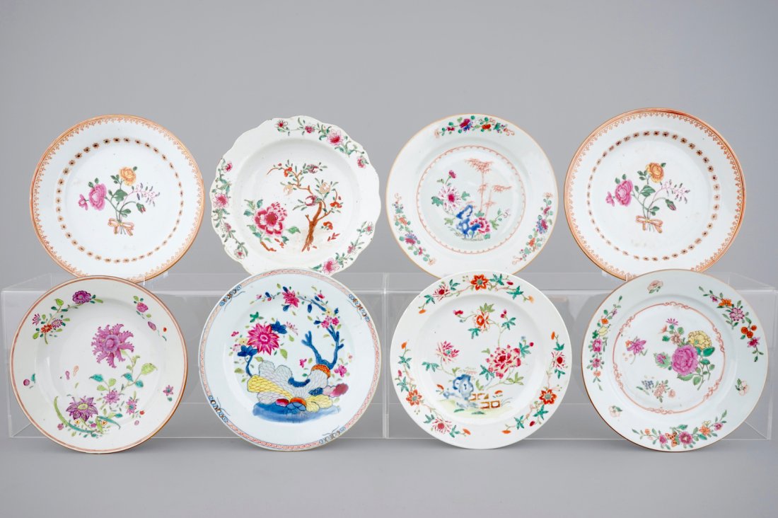 Eight Chinese famille rose export porcelain plates,: Dia.: 23 cm