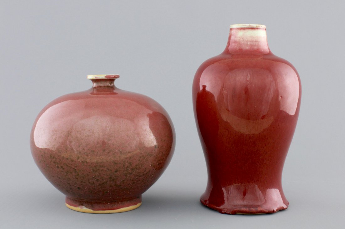 A Chinese langyao baluster-shaped vase and a peachbloom (1 of 1)