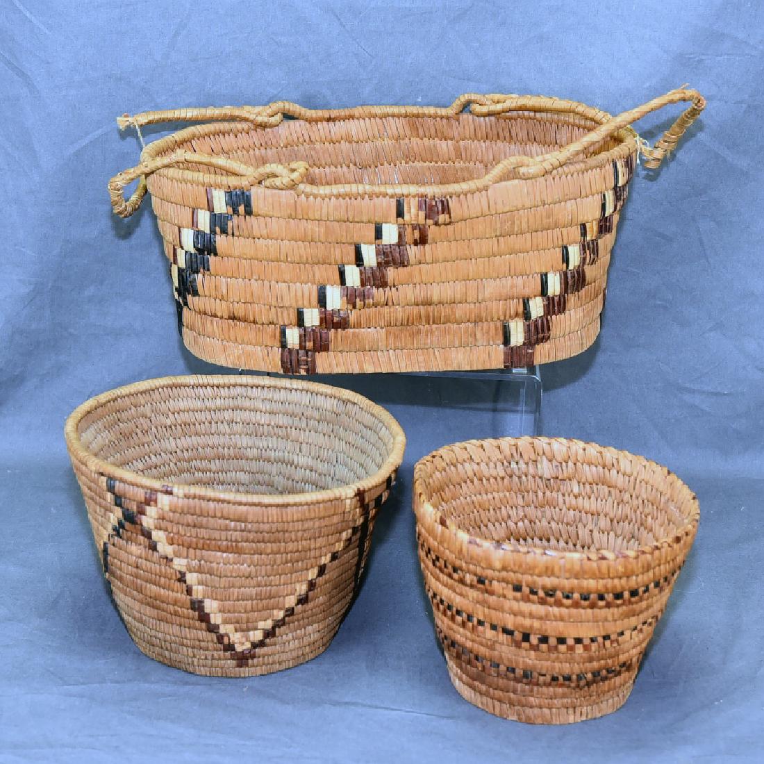 3 Thompson River Native American Baskets (1 of 19)