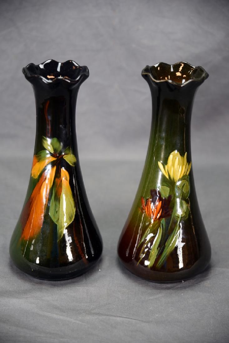 2 McCoy Loy-Nel Vases (1 of 5)