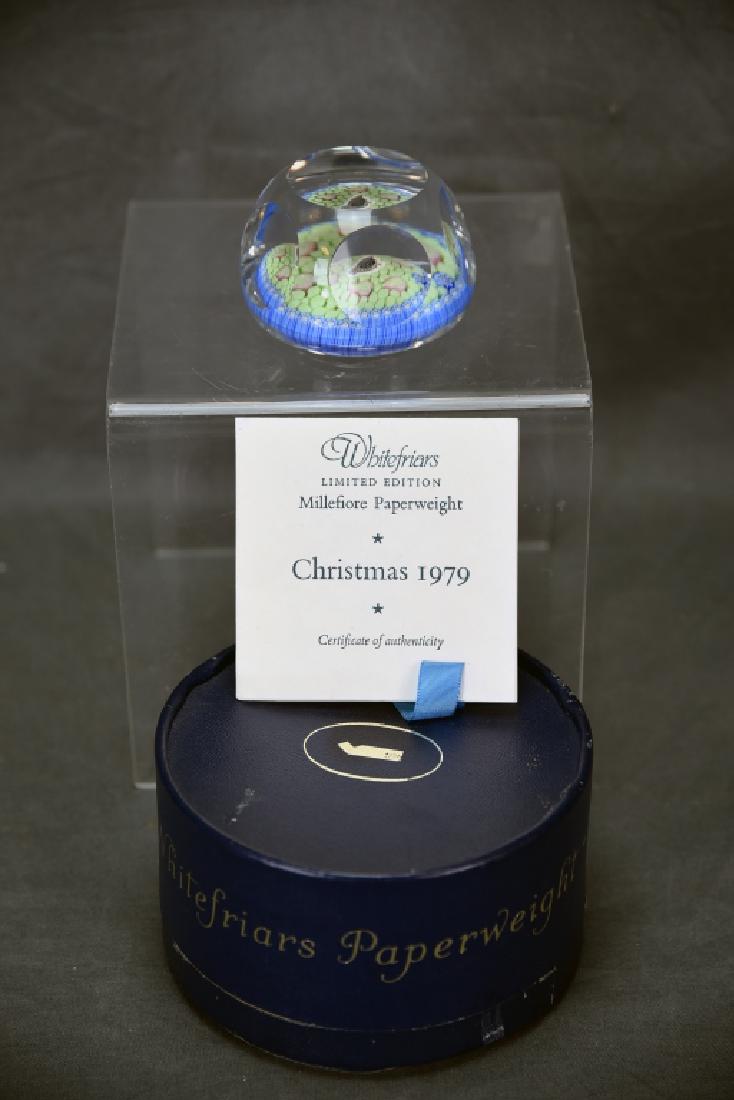 Whitefriars Millefiori Paperweight Christmas 1979 (1 of 7)