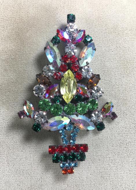 Vtg. Multicolor Czechoslovakian Christmas Tree Pin (1 of 3)