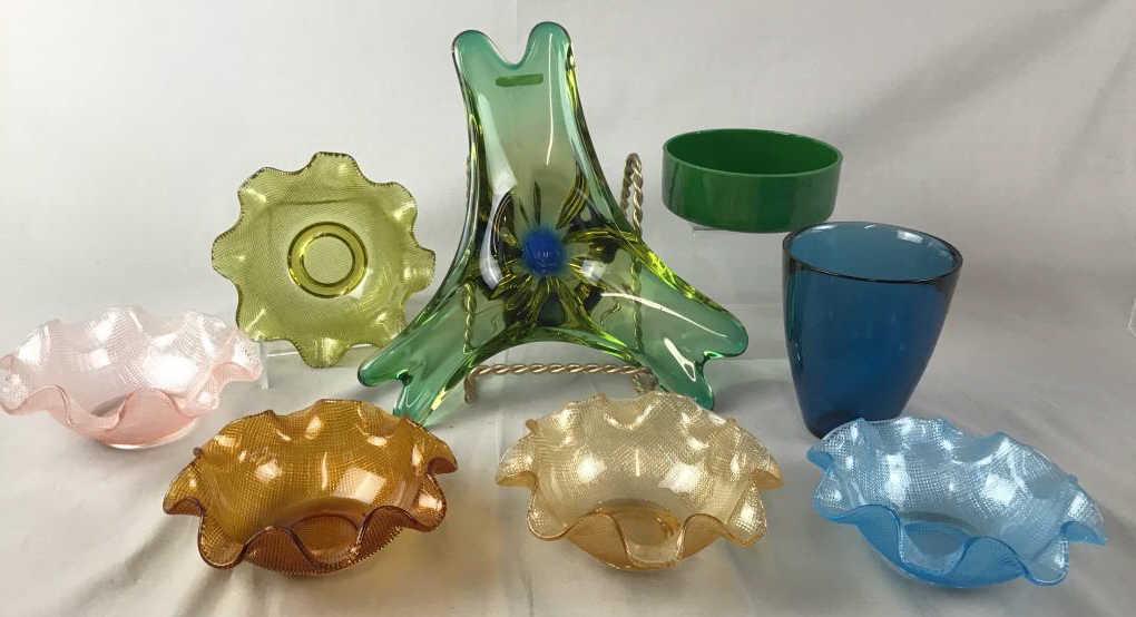 MidCentury Modern Glass Collection - Orrefors...: Includes a blue Orrefors Fuga (Colora) vase, a large free form Murano bowl, a green bowl marked "China" and 5 multicolor ruffled bowls. For size comparison, the blue Orrefors vase measures approximate