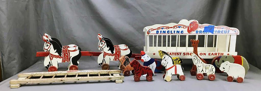 Toy Kraft Dingling Bros. Circus Wagon (1 of 4)