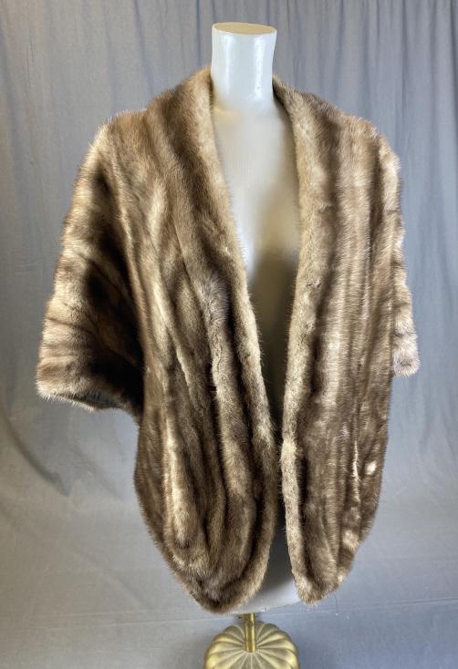Vintage Autumn Haze Mink Stole: Measures approximately 25" from the back of the neck to the hem and 63" from end to end lying flat.