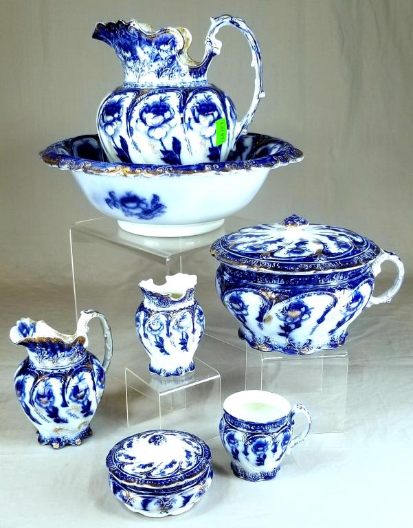 C/1890 6 Piece Flo-Blue Chamber Set: C/1890 6 Piece Flo-Blue Chamber Set Includes Pitcher And Bowl, Covered Chamber Pot, Small Pitcher, Covered Powder, Toothbrush Jar And Open Cup Signed “Wellington” Pattern, J&G Meakin, Hanl