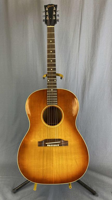 Gibson LG-1 Flat Top Acoustic Guitar (1 of 9)