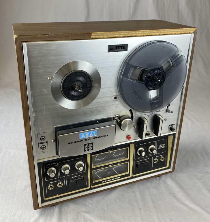 AKAI Reel to Reel Model 1730D-SS (1 of 9)