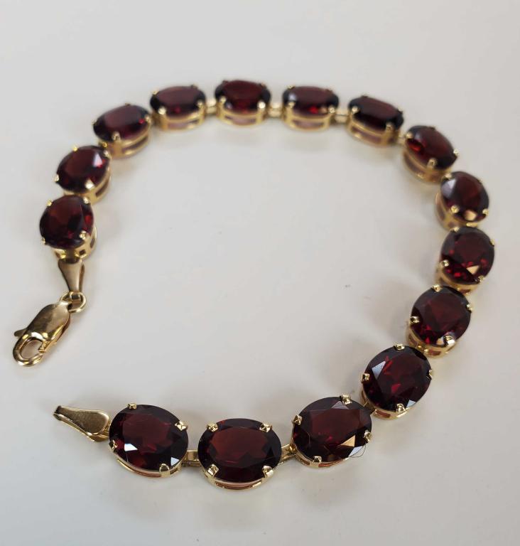 14KT Yellow Gold 7" Garnet Bracelet (1 of 5)
