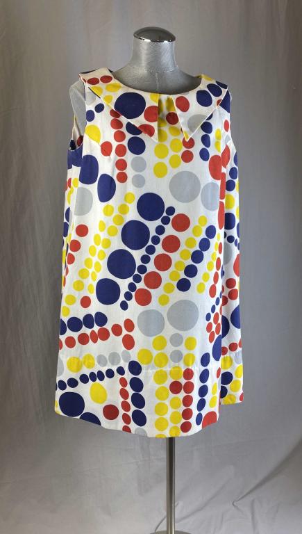 1960s Mod Polka Dot Shift Dress (1 of 4)