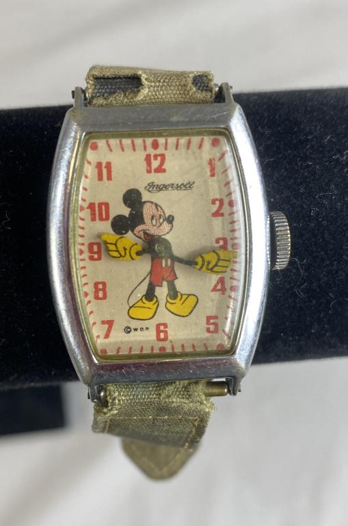 Ingersoll Mickey Mouse Watch Circa 1940s (1 of 4)