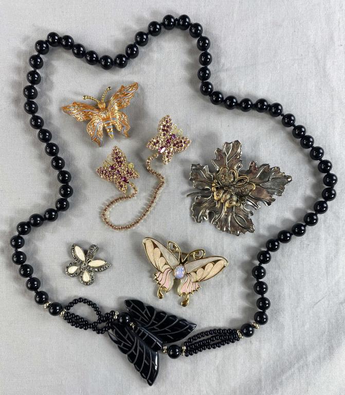 Group of Butterfly Themed Vintage Jewelry (1 of 3)