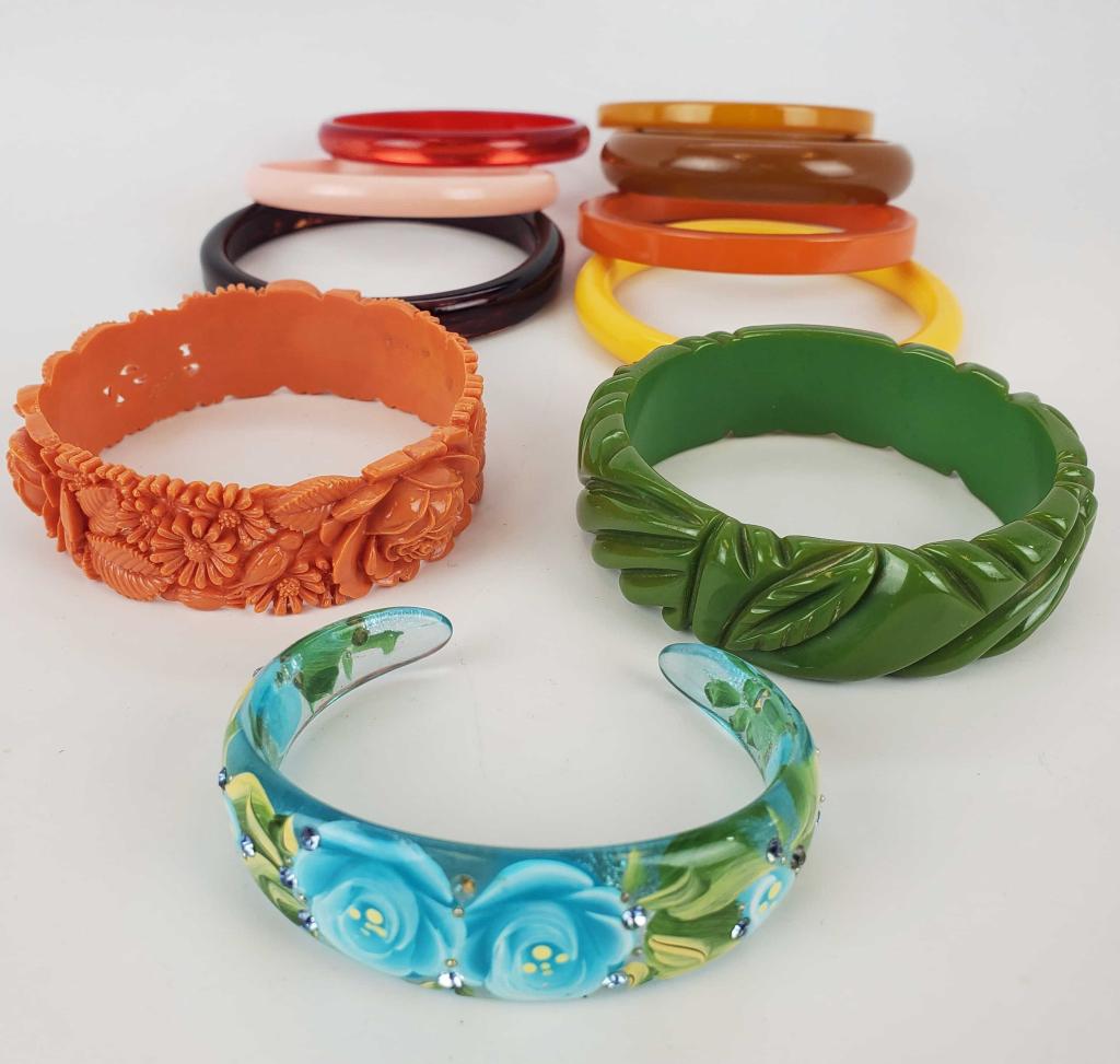 Vintage Bakelite And Celluloid Lot of Bracelets (1 of 5)