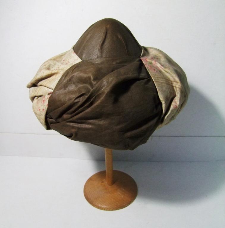 C/1890 Turks Turban Linen Hat: C/1890 Turks Turban Linen Hat marked "The Henderson James Co., Kalamazoo, Mich., Third Mohammaden"Â used in Masonic Lodge ceremonies, size approx. 7 ¼.
