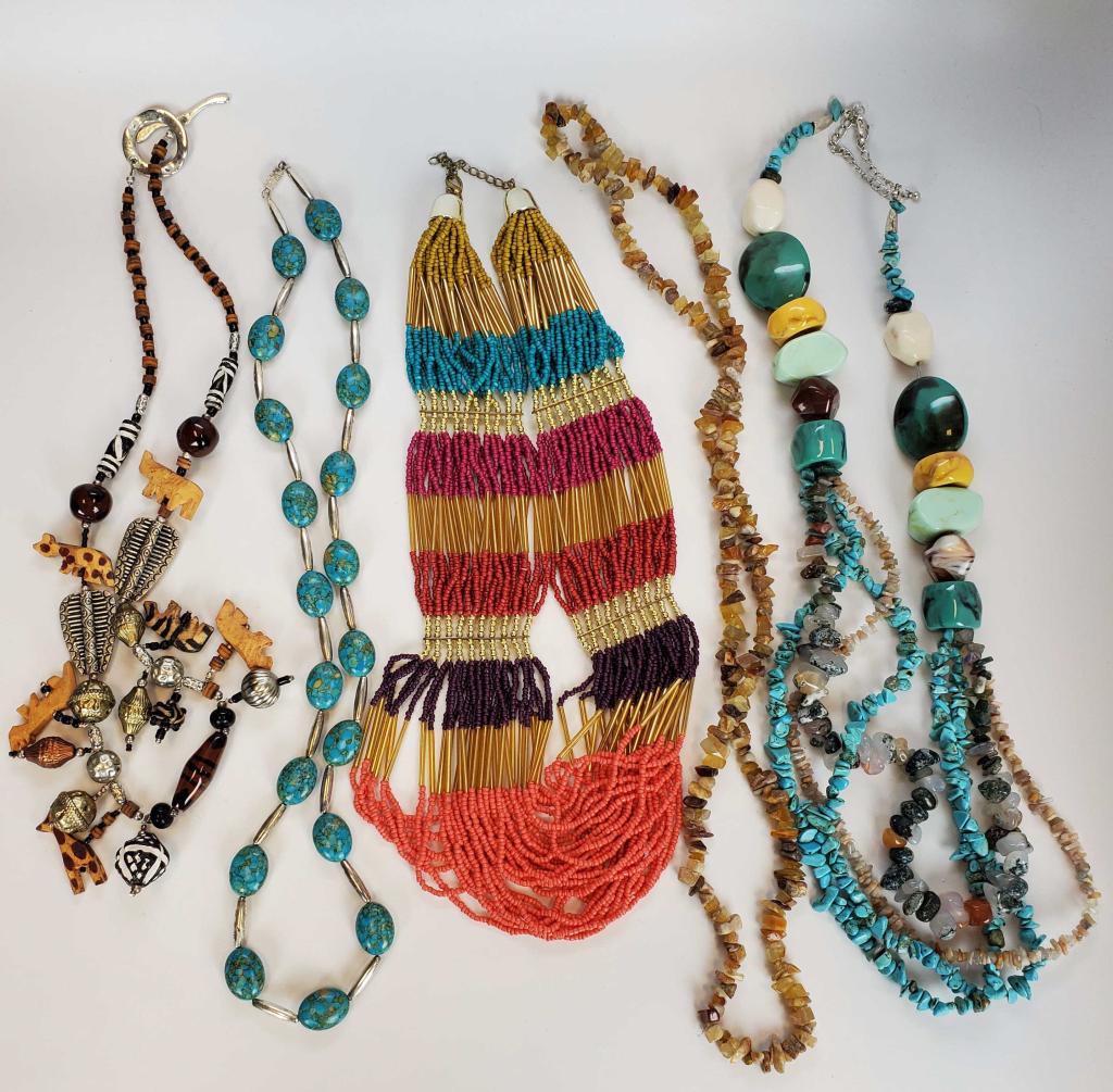 Women's Tribal Style Jewelry Lot Of 5 (1 of 7)