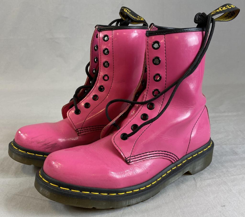 Hot Pink Dr. Martens Hot Pink Patent Boots US 8M: Great color. See photos for more.