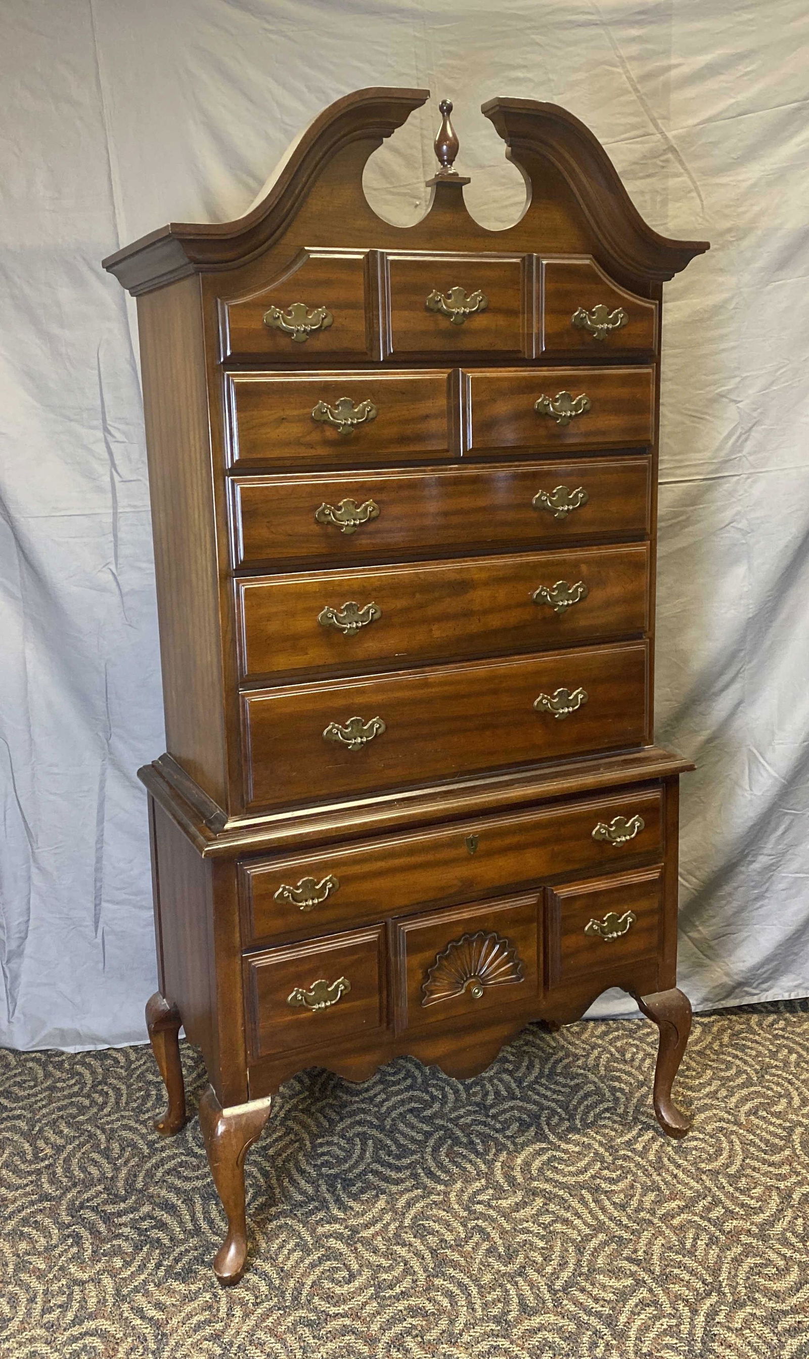 Queen Anne Style Highboy American Drew Inc (1 of 4)