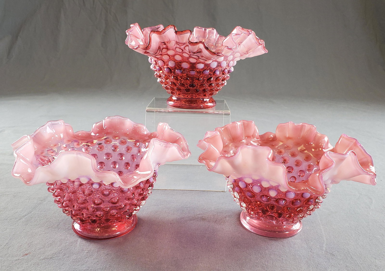 Vintage Fenton Glass Hobnail Candy Bowls Lot Of 3 (1 of 10)