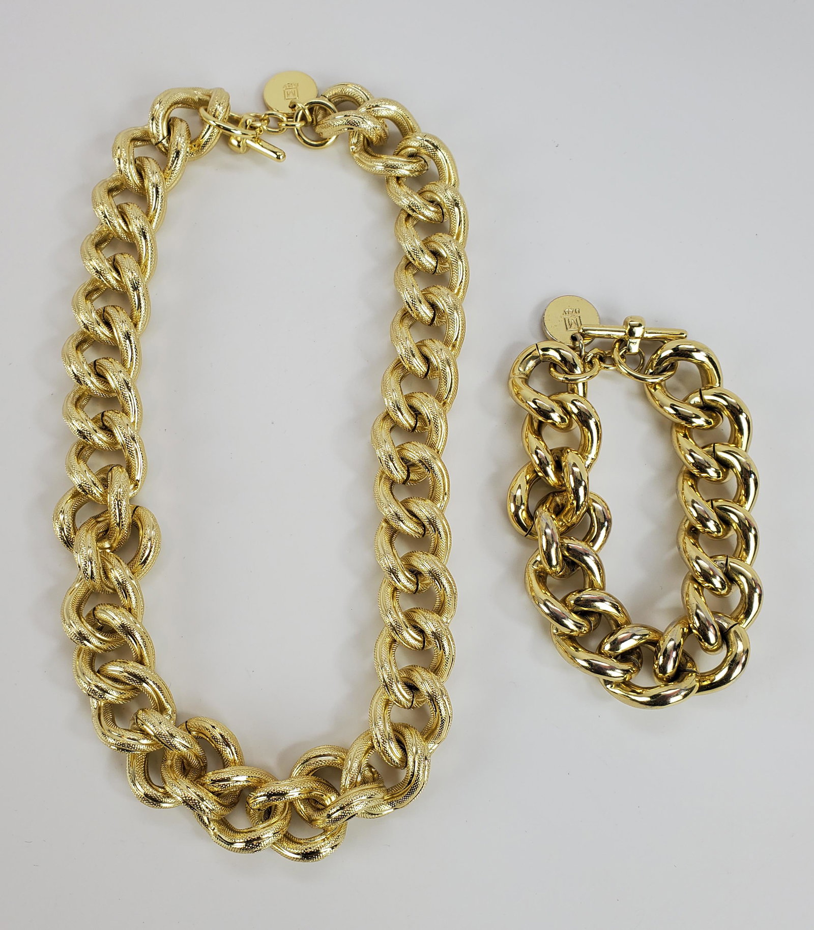 1 AR by Unoaerre Jewelry Necklace And Bracelet (1 of 10)