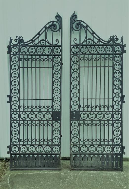 Wrought Iron Estate Garden Gate (1 of 17)