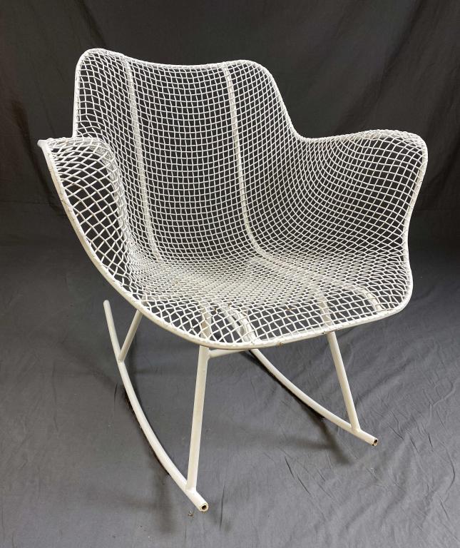 Russel Woodard "Sculptura" Rocker (1 of 4)