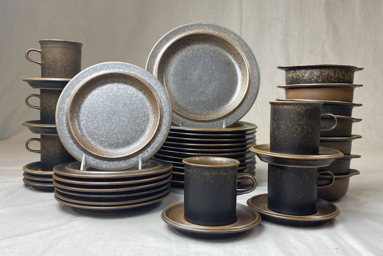 40 Pieces Arabia Finland Ruska By Ulla Procope