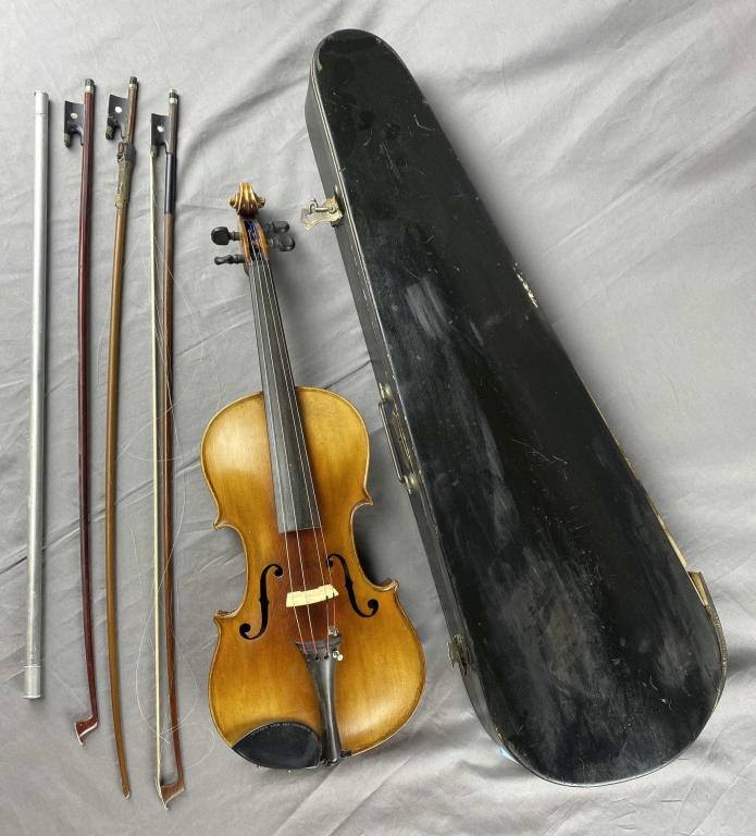 Vintage Violin Labeled Jacobus Stainer in Absam (1 of 20)